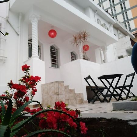 Yellow House Hostel Internacional 상파울루 외부 사진