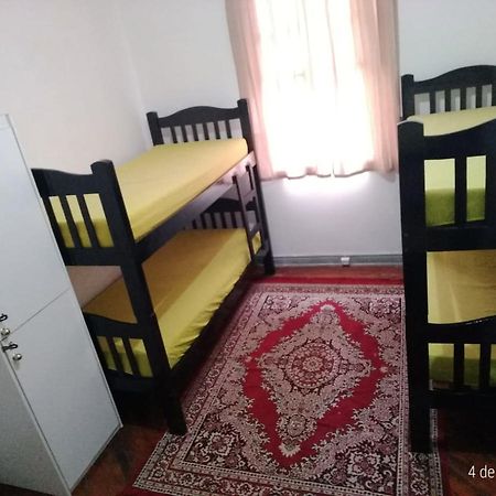 Yellow House Hostel Internacional 상파울루 외부 사진